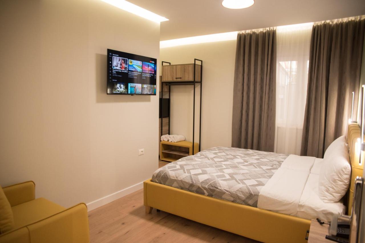 Comfort Rooms Pogradec Buitenkant foto