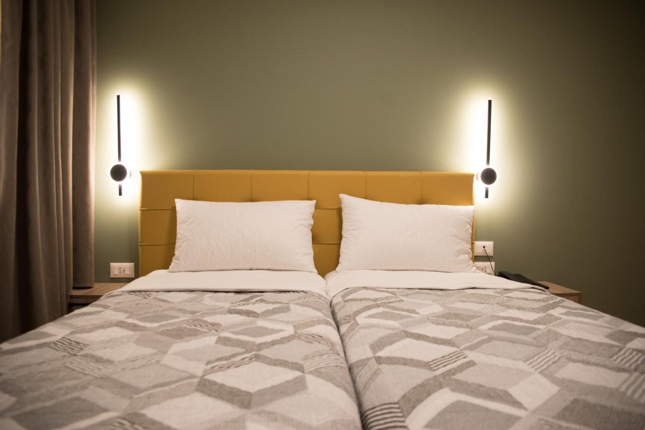 Comfort Rooms Pogradec Buitenkant foto