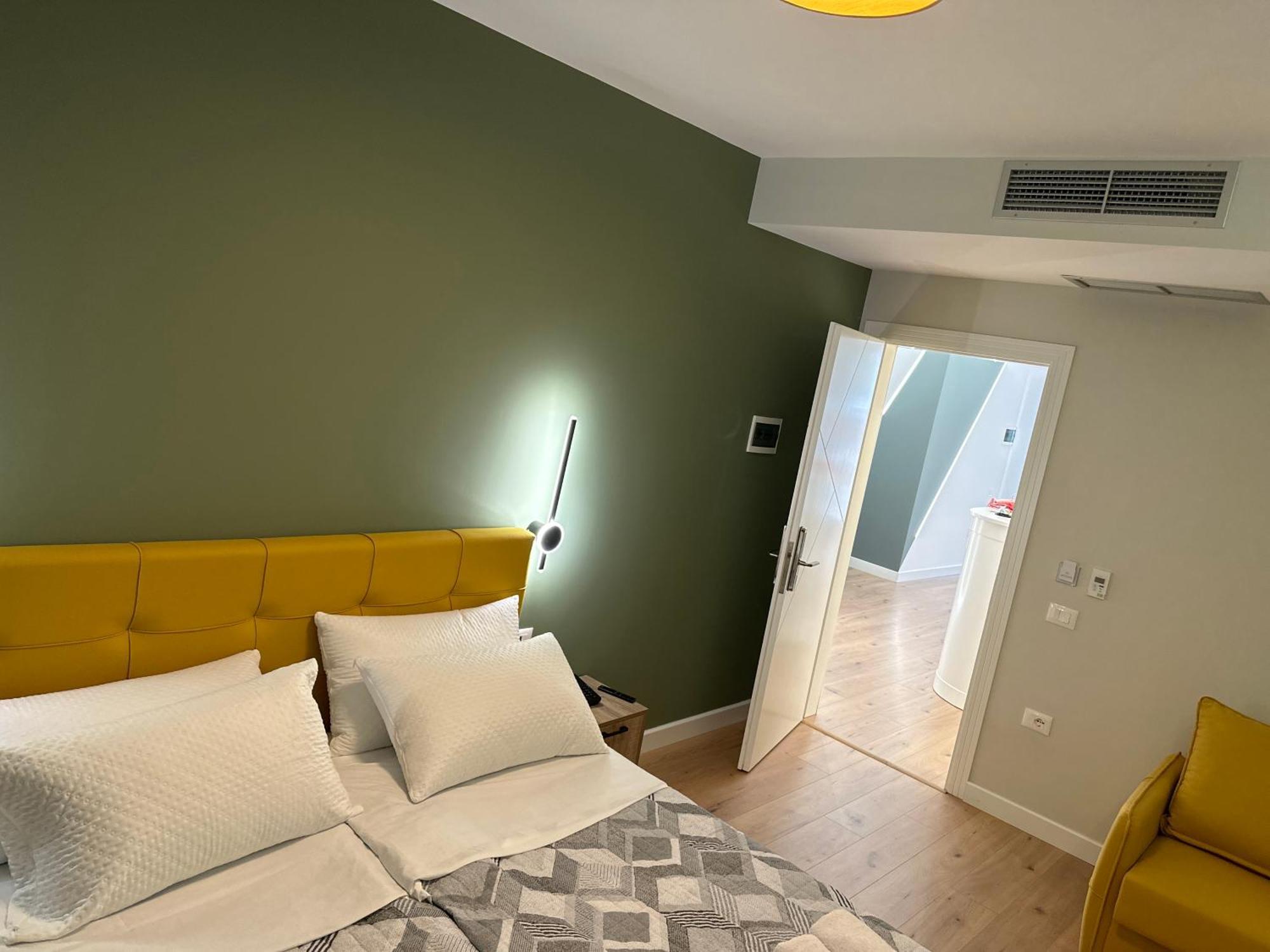 Comfort Rooms Pogradec Buitenkant foto