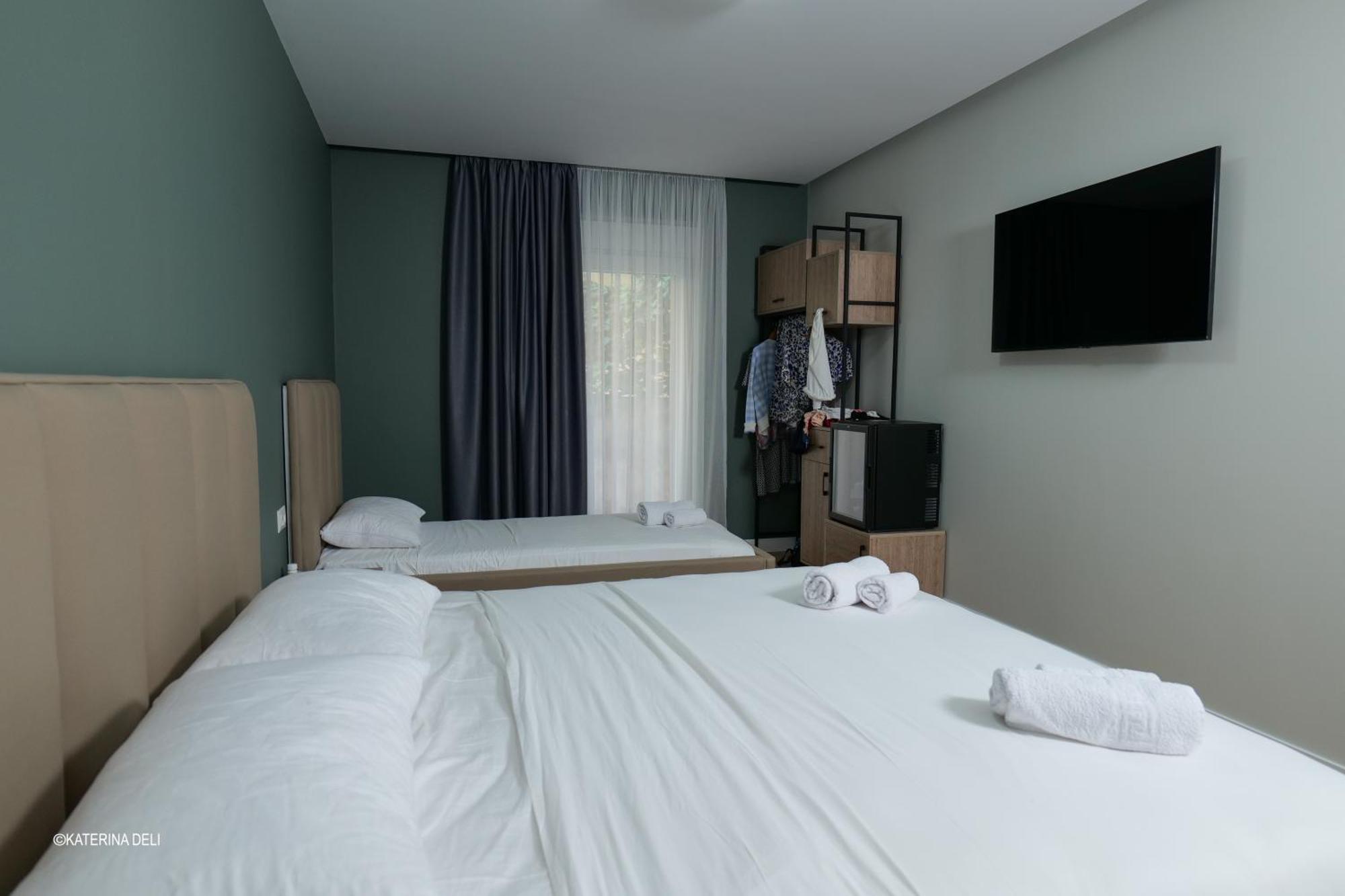 Comfort Rooms Pogradec Buitenkant foto