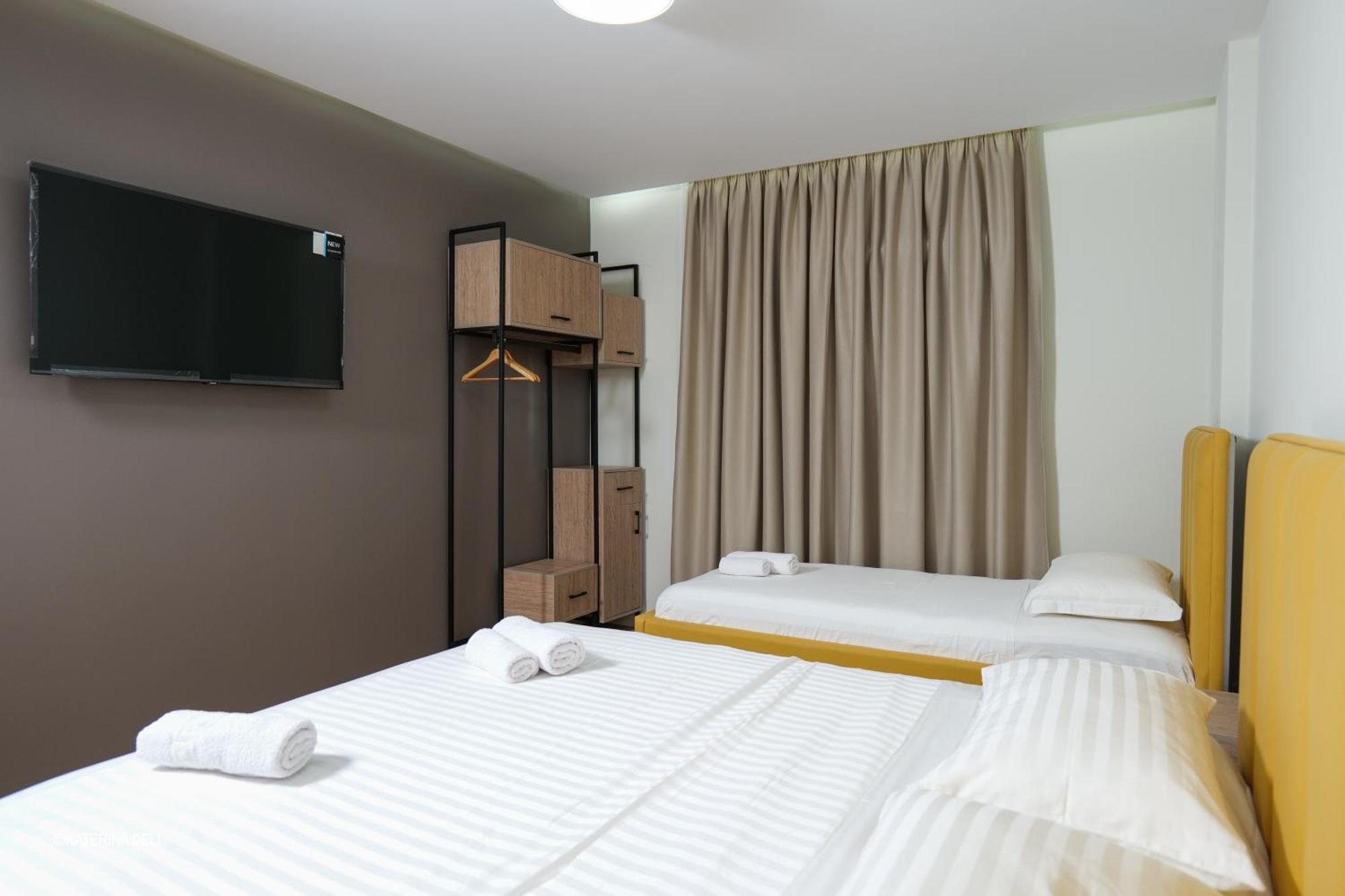 Comfort Rooms Pogradec Buitenkant foto